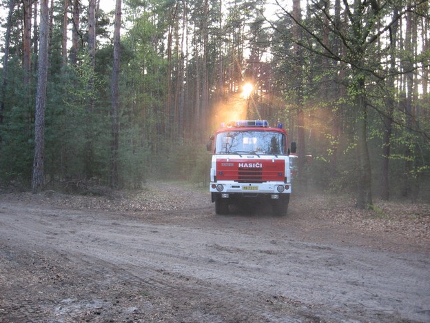 Požár lesa - Žehrov0012.jpg